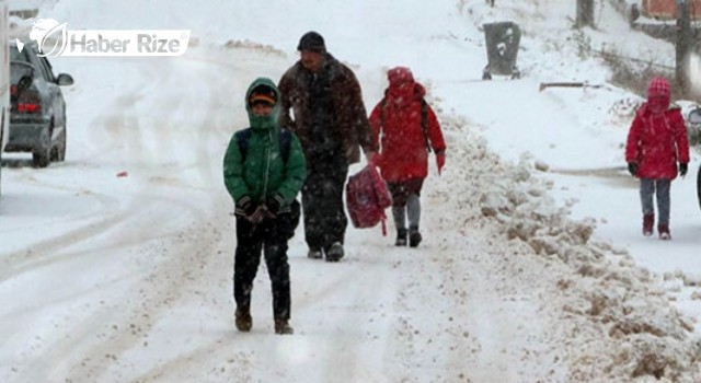 Samsun'un 3 ilçesinde eğitime kar engeli