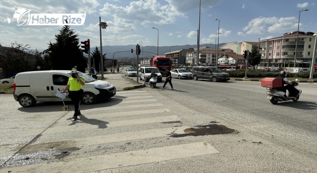 Tırla çarpışan motosikletin sürücüsü yaralandı