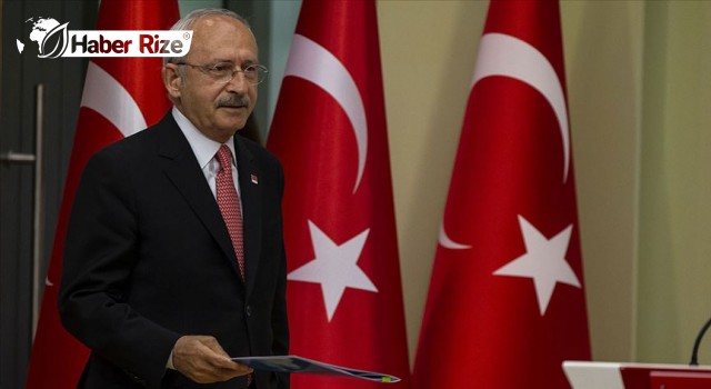 CHP Genel Başkanı Kılıçdaroğlu, E. Tümamiral Deniz Kutluk'u ziyaret etti