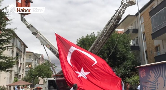 Şehit Jandarma Uzman Çavuş Bozkurt'un Ailesine Acı Haber Verildi