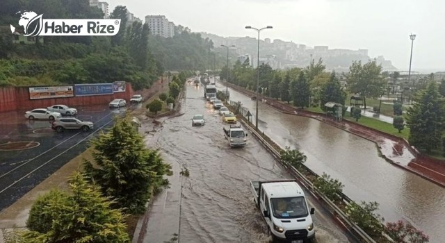 Sağanak etkili oluyor