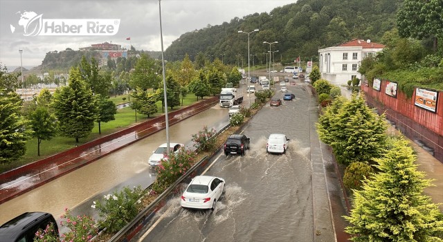 Zonguldak'ta sağanak etkili oluyor