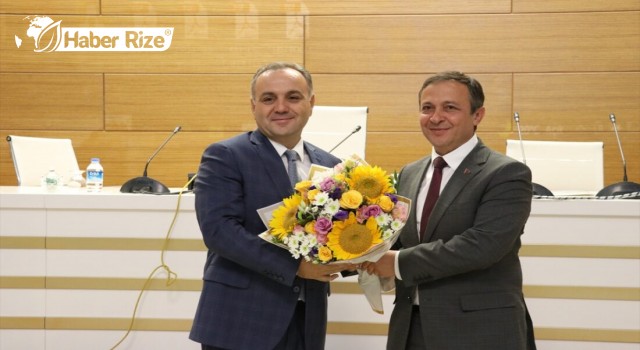 ERÜ Rektörlüğüne atanan Prof. Dr. Fatih Altun görevine başladı