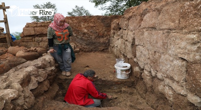 Kurul Kalesi'ndeki kazılar 13. yılında devam ediyor