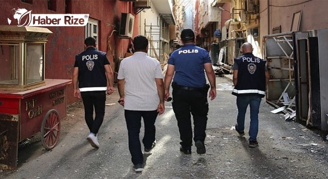 Polis okul çevrelerinde denetimlerini sıklaştırdı