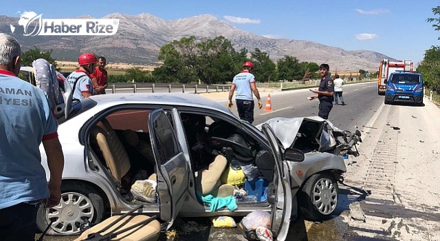 Trafik kazalarında 3 kişi yaralandı