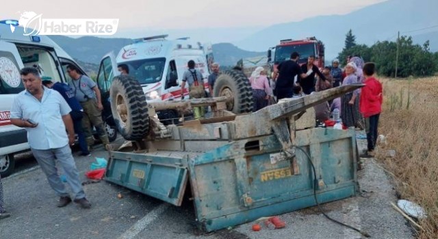 Traktörle kamyon çarpıştı, bir kişi öldü, 13 kişi yaralandı