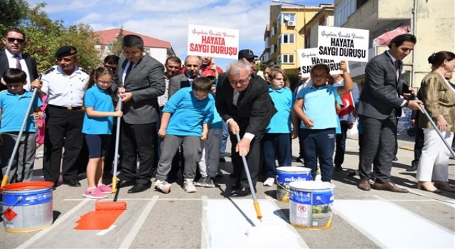 “Yayalara öncelik duruşu, hayata saygı duruşu” etkinliği Keşan’da düzenlendi