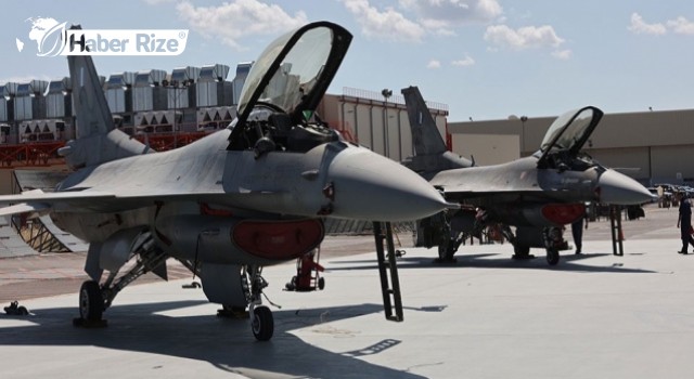 Yunanistan, ABD desteğiyle modernize edilen iki F-16'yı teslim aldı