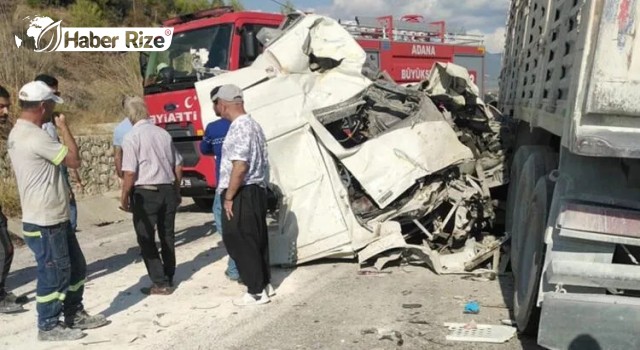 Adana'da zincirleme kaza: 3 ölü, 3 yaralı