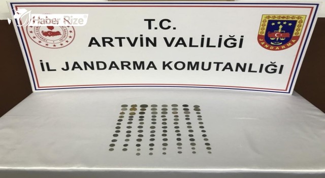 Artvin'de tarihi eser operasyonunda 98 sikke ele geçirildi