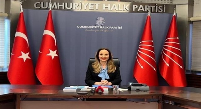 CHP’li Nazlıaka: “9 ayda 422 kız kardeşimiz katledildi, katilleri lanetliyoruz”