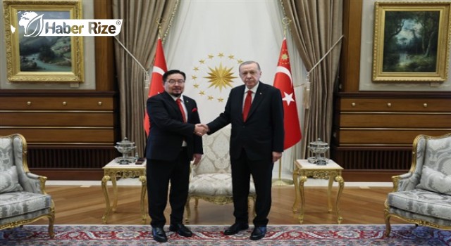 Cumhurbaşkanı Erdoğan, Moğolistan Ulusal Büyük Kuralı Başkanı Gombojav'u kabul etti