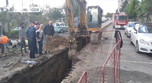 Altyapı çalışmasında toprak kayması sonucu bir işçi yaralandı