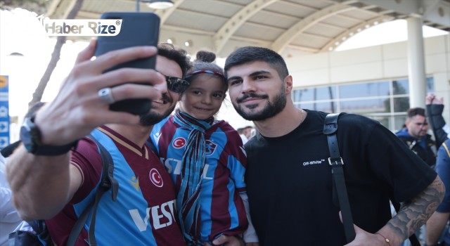 Trabzonspor kafilesi, Antalya'ya geldi