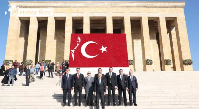 Trabzonspor Kulübü Yönetim Kurulu, Anıtkabir'i ziyaret etti