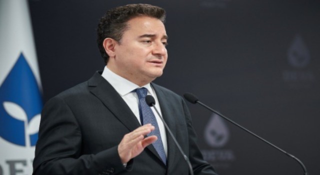 Babacan: ”Ülke yönetme iddiası ciddi bir iştir”