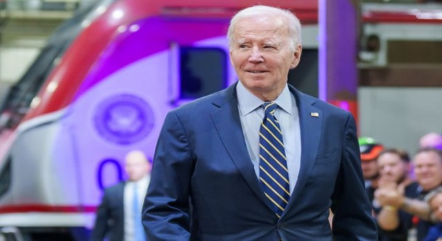 Biden: “Amerika genelinde işçilerin maaşları arttı”