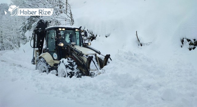 Rize'de 231 köyle ulaşım sağlanamıyor.