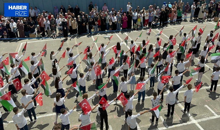 Rize'de ilkokul öğrencilerinden Filistin'e destek