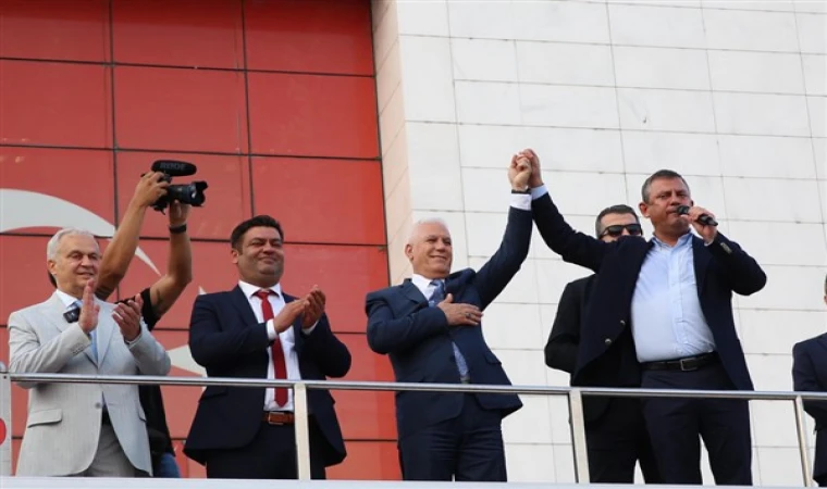 CHP Genel Başkanı Özel: Başkanlarımızın yüzünü öne eğdirmeyiz
