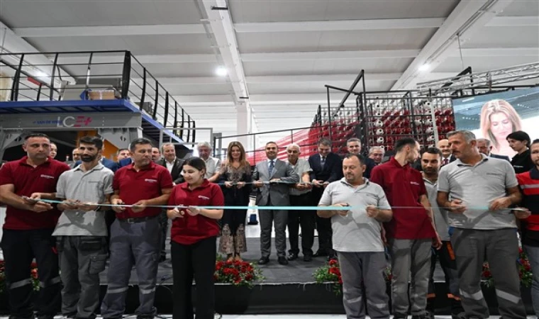 Bakan Kacır, Isparta’da fabrikaların açılışını yaptı