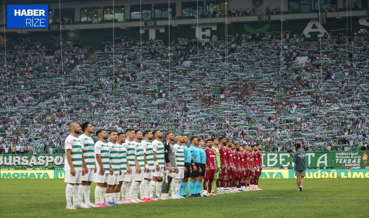 Bursaspor'un 3. Lig maçını 41 bin 300 taraftar izledi