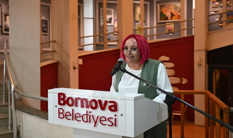 Hülya Yasemin’in ”Renklerle Hayat” sergisi Bornova’da