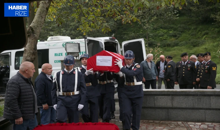 Trafik kazasında hayatını kaybeden Kıbrıs gazisi son yolculuğuna uğurlandı