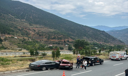 Gümüşhane’de trafik kazasında bir çift öldü, 2 kişi yaralandı