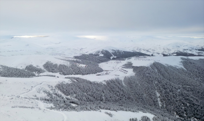 Rize ve Giresun’da kar etkili oldu