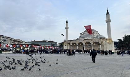 Düzce’de Cedidiye Meydanı’nın 1. etabının açılışı yapıldı