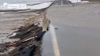 Eriyen kar suları nedeniyle 2 kara yolu ulaşıma kapatıldı