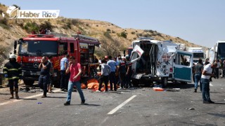 Kazaya müdahale edenlere tır çarptı, 16 kişi öldü, çok sayıda yaralı var