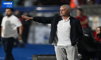 Mourinho: "Bugün Rizespor'u 'iyi değilmiş' gibi gösterdik"