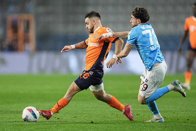 Trabzonspor, Deplasmanda İlk Galibiyetini RAMS Başakşehir Karşısında Aldı